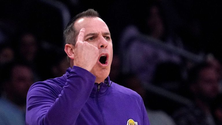 Suns stellen Vogel aan als nieuwe head coach