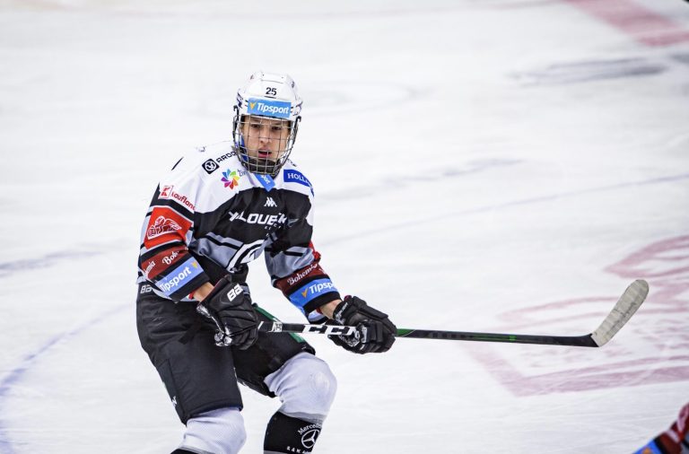 NHL Entry Draft 32 in 32 | #19 Jiri Kulich