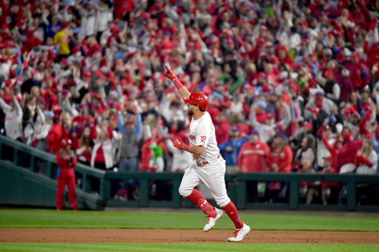 NLCS: Phillies op matchpoint na comeback