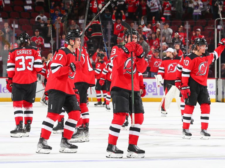 NHL Play-Offs: Devils zijn Rangers te vlug af in Game 7