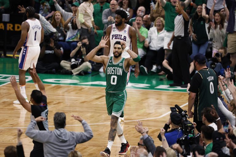 Tatum scoort 51 PTS, Celtics winnen game 7