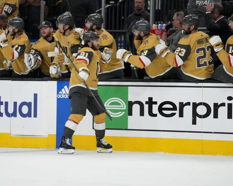 NHL Play-Offs: Golden Knights rijgen Panthers opnieuw aan het zwaard