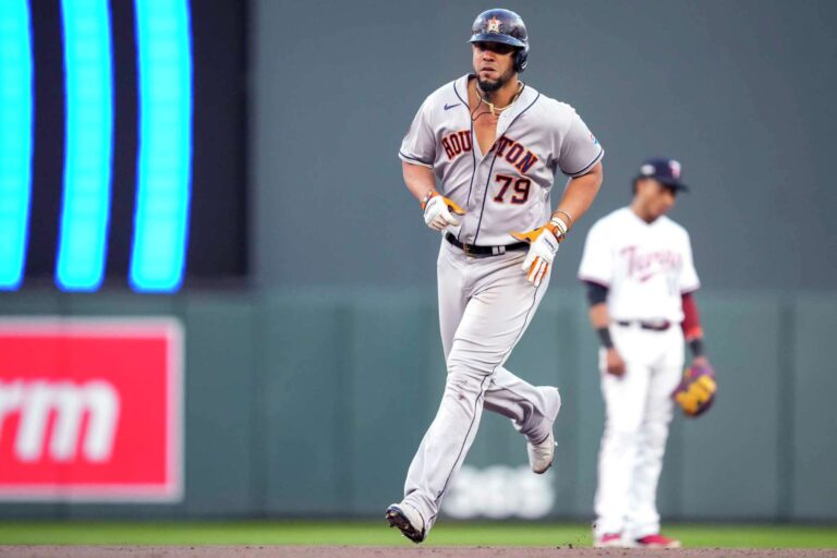 ALDS: Astros scoren vroeg en geven voorsprong niet uit handen