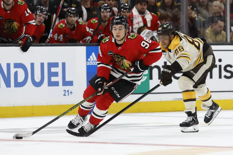 NHL 32-in-32 | Chicago Blackhawks: Connor Bedard krijgt hulptroepen