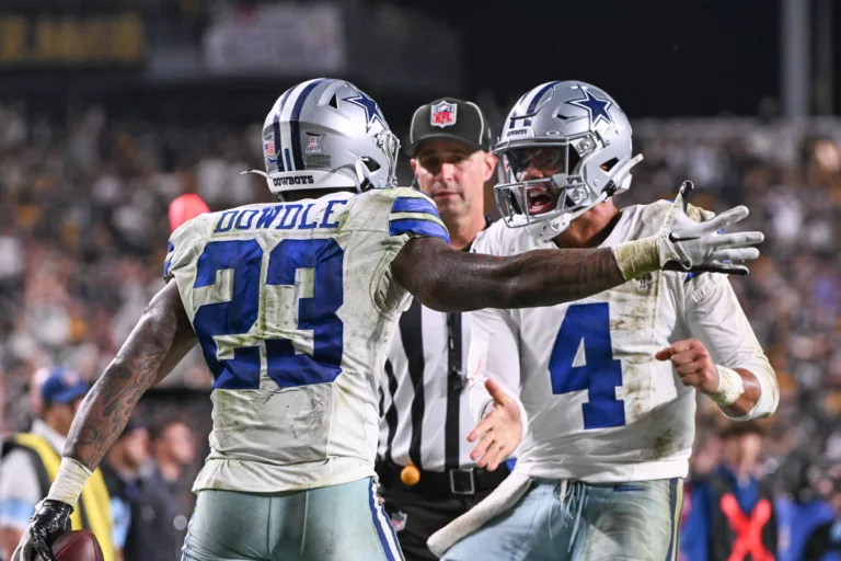 NFL op zondag: Cardinals stunten, Cowboys overleven