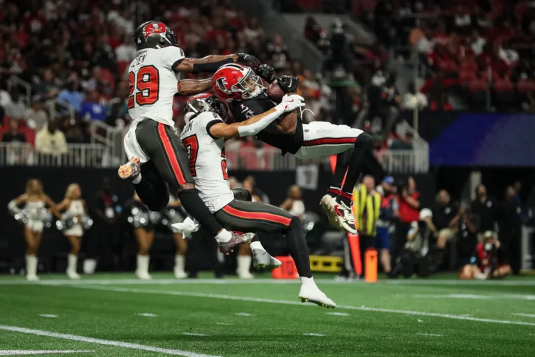 De Falcons wonnen van de Bucs tijdens TNF