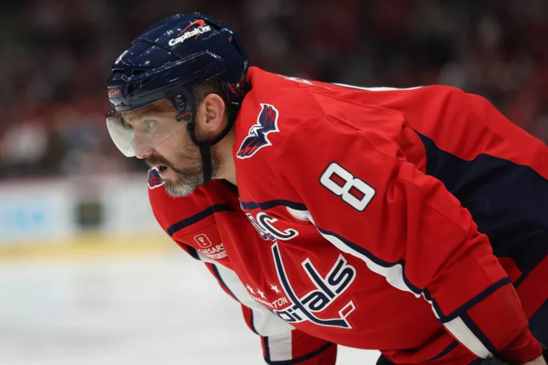 NHL Highlights: Jets en Ovechkin pakken draad op, bijzondere avond familie Robertson en supertalent op komst