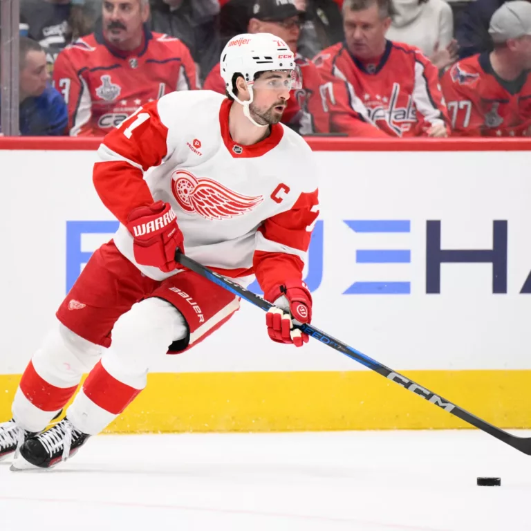NHL 32-in-32 | Detroit Red Wings: Alles of niets voor Steve Yzerman?
