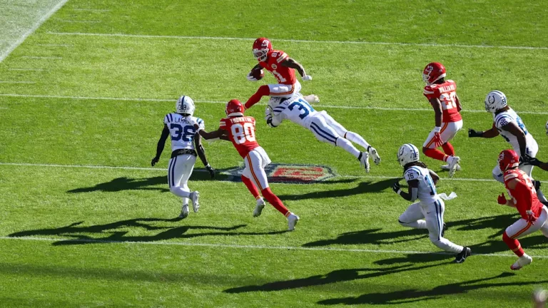 NFL Previews Nikko Remigio - Week 13