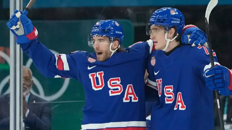 NHL Olympics 2026 Recaps: Letse verrassing, Slowakije groepswinaar, Finland schrijft historie en USA heeft langste adem