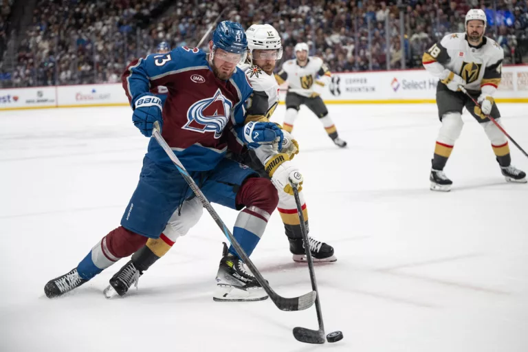 NHL Play-Offs 2026: Golden Knights andermaal op afspraak en nemen 2-0 voorsprong in Western Conference Final