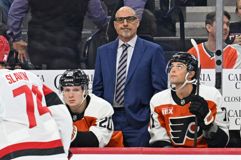 NHL Deep Dive Wednesday: Analyse van het ineenstorten van Philadelphia Flyers en hoe eruit te komen?