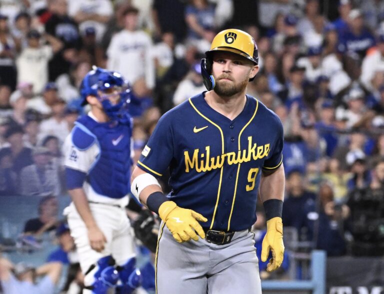 MLB Play-Offs 2026: Bauers en Brewers op drempel World Series na winst in Game 3